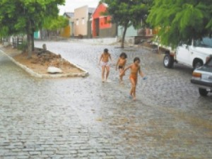 Chuvas que caem no Ceará perdem intensidade a partir de amanhã