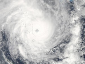 Ciclone tropical Pam deixa rastro de destruição em Vanuatu 