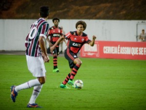 Classificados, Fluminense e Flamengo ficam no empate em Cariacica