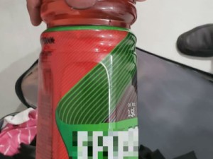 Cocaína líquida disfarçada de bebida isotônica é apreendida com paraguaia, no Ceará