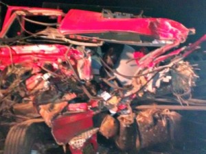 Colisão deixa duas pessoas mortas e interdita rodovia em Russas, no Ceará