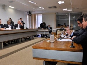 Com cronograma previsto, CPI do Futebol ouvirá até Dunga, Pelé e Zico