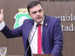 Com dois Projetos de indicação, Fernando Santana, preside sessão do Dia Internacional da Mulher