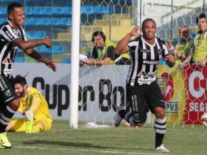 Com facilidade, Ceará bate Guarasol e é o maior pontuador da primeiro fase