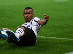 Com Love de garçom, Corinthians amplia sequência e bate São Bernardo