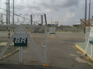 Com projeto cancelado, índios temem que Petrobras descumpra acordo