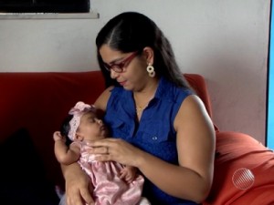 Com zika vírus, mulher tem parto antecipado para não infectar bebê