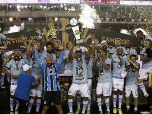 Conmebol quer 4 campeões da Libertadores e 2 da Sul-Americana em novo Mundial