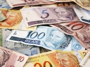 Contas externas tem déficit menor do que o previsto em maio