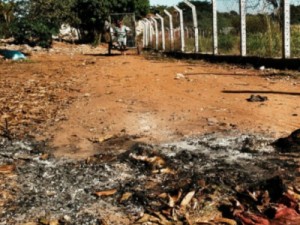 Corpo de homem é encontrado carbonizado em rua de Goiânia