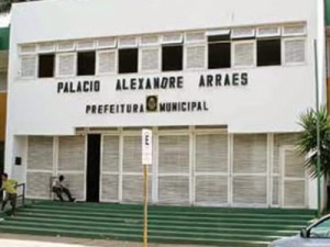 Crato-CE Prefeitura atende MPCE e revoga licitação para agenciador de estagiários