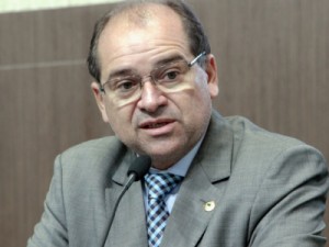 CRATO Justiça desaprova contas de campanha de prefeito e vice