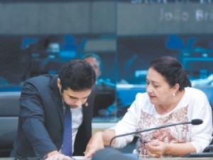 Criação de secretarias gera novos embates