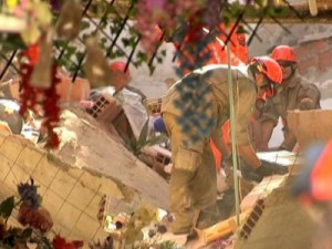 Crianças morrem em desabamento de loja no Centro de Fortaleza