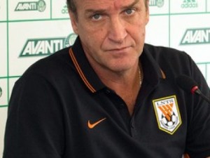 Cuca assina contrato com o Palmeiras e será apresentado na segunda-feira