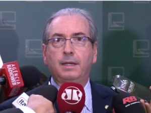 Cunha fala em 'revanchismo' e diz que Lava Jato mira políticos do PMDB