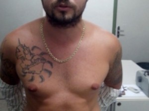 CURIÓ - Após denúncias, homem foragido é preso por tráfico