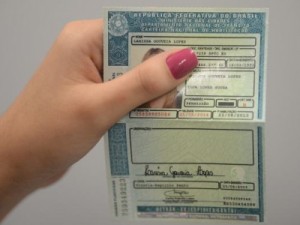 Curso teórico será obrigatório para quem vai renovar a CNH
