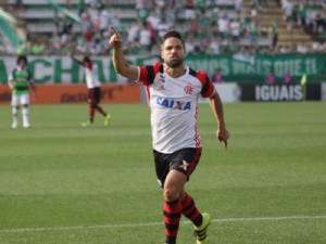 Damião e Diego voltam a marcar, e Flamengo assume vice-liderança