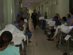 Defensoria vai inspecionar hospitais que enfrentam superlotação no Ceará