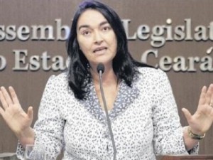 Deputada contra casamento gay presidirá Comissão de Direitos Humanos