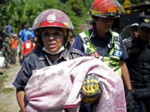 Deslizamento de terra deixa mortos e desaparecidos na Guatemala