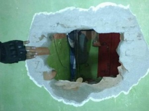 Dez detentos de facção criminosa fogem da cadeia de Senador Pompeu