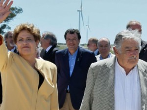 Dilma afirma que Levy foi 'infeliz' ao criticar política de desoneração