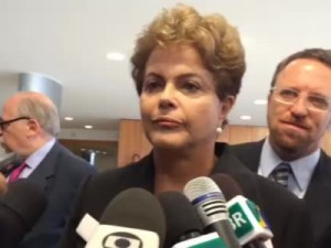 Dilma diz que correção no IR superior a 4,5% 'não cabe no Orçamento'