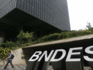 Diretores do BNDES pedem demissão