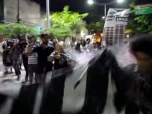Durante protesto, PM atira contra manifestante em Recife