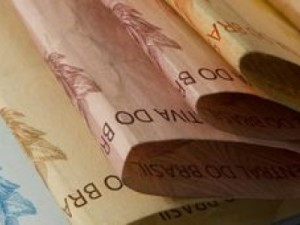 Economia em recessão influencia resultados das contas públicas, diz BC