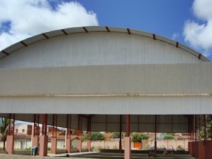 EM BRAVE MAIS UMA QUADRA POLIESPORTIVA SERÁ INAUGURADA