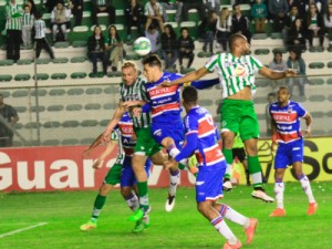 Em jogo de erros da arbitragem, Fortaleza e Juventude empatam sem gols