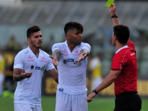 Empate normal ou anormal? Santistas divergem após estreia na Vila