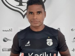 Ex-Botafogo e Flamengo, Almir acerta com o Treze, que vai disputar a Série C do Brasileiro