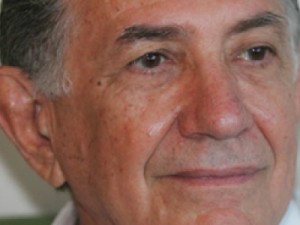 Ex-secretário Carlile Lavor critica modelo de gestão da Saúde no Ceará