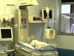 Excesso de pacientes no HMI causou superbactéria que matou 2, diz diretora