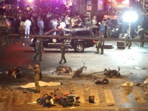 Explosão mata 18 e fere mais de 100 em Bangcoc, na Tailândia