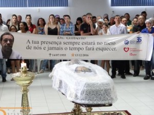 Família hospitalar em comoção no adeus ao Dr. Gilberto Pinheiro