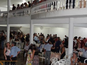 Festa da Rapadura foi apoteótica no palco e chuva à noite toda