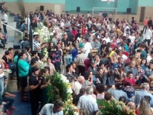 Filha de prefeito e mais três jovens morrem em batida no PR
