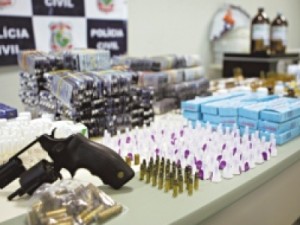 Fisiculturista é capturado por fabricar e vender esteroides