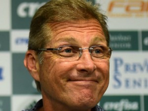 Flamengo anuncia Oswaldo de Oliveira como novo técnico