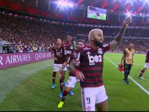 Flamengo aplica goleada no Grêmio e está na final da Libertadores