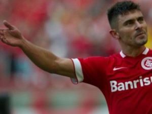 Flamengo tenta a contratação de Alex, do Internacional