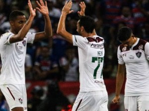 Fluminense marca no final e derrota o Fortaleza na Arena Castelão