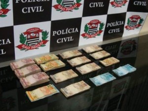 Funcionário de posto é suspeito de forjar assalto para ficar com R$ 16 mil