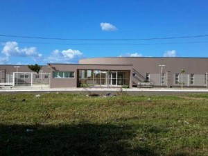 Funcionários públicos de Barbalha sem dinheiro no pau da bandeira