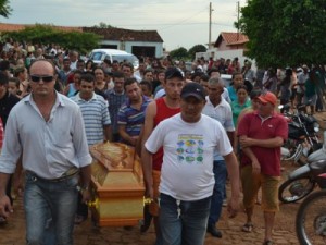 Gercineide Monteiro é sepultada em Lagoa do Sitio
